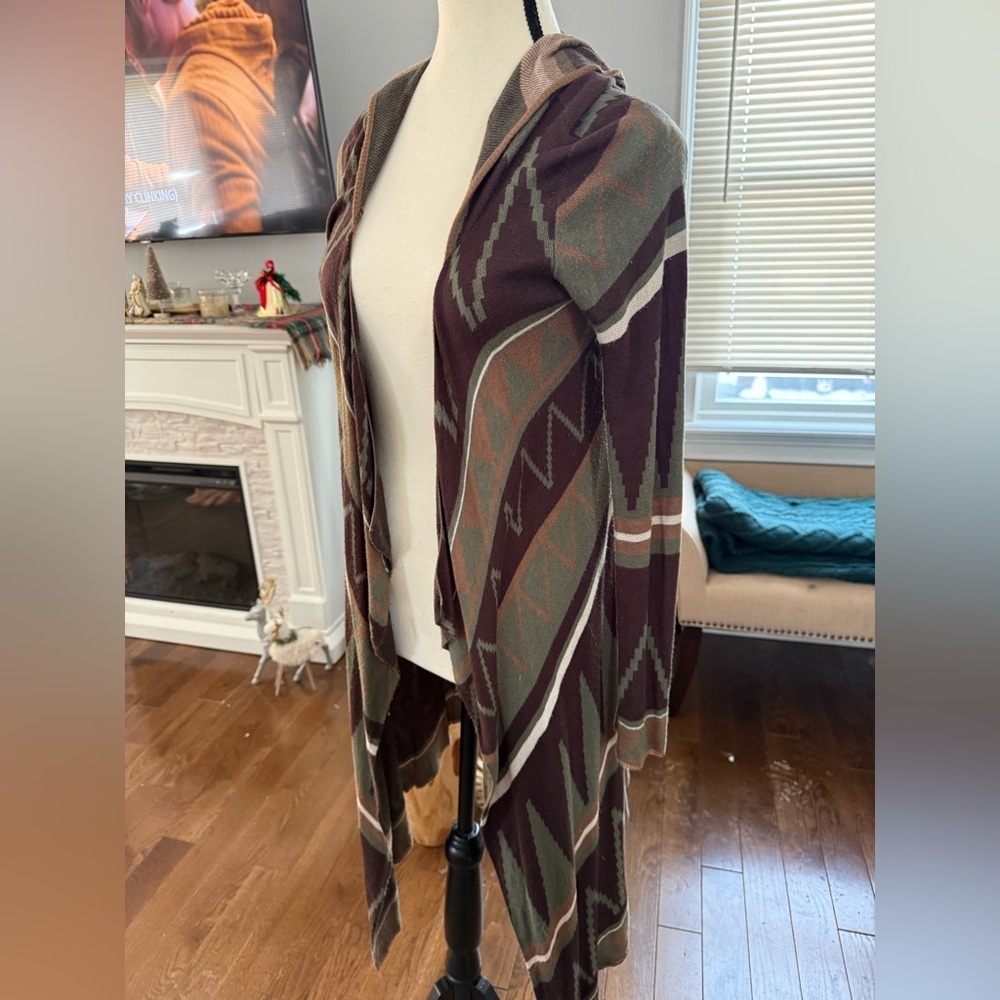 ONE WORLD Live and let live SOFT Multicolor Geometric Cardigan W hood - Picture 3 of 10